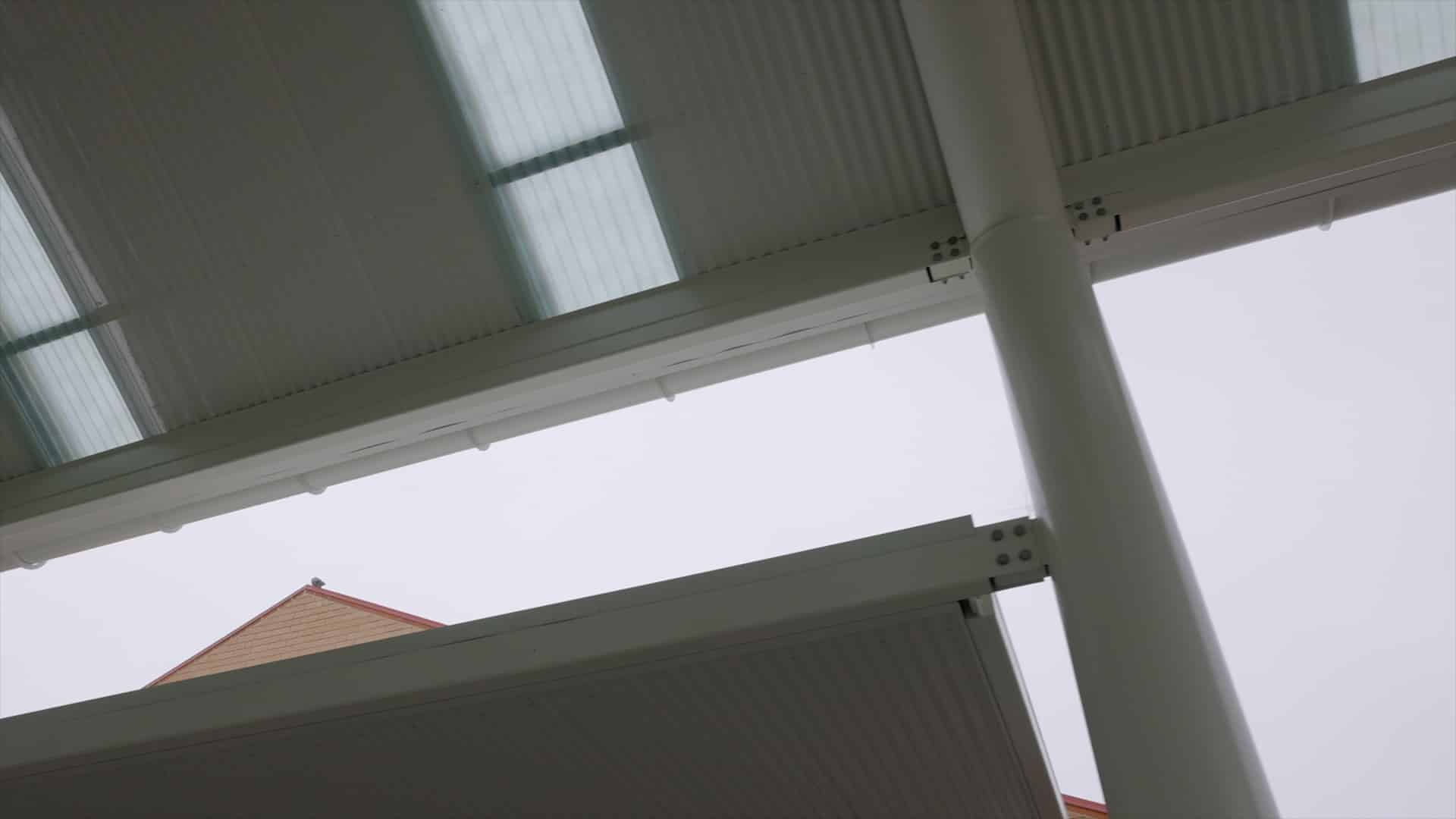 Close up of a Cola roof