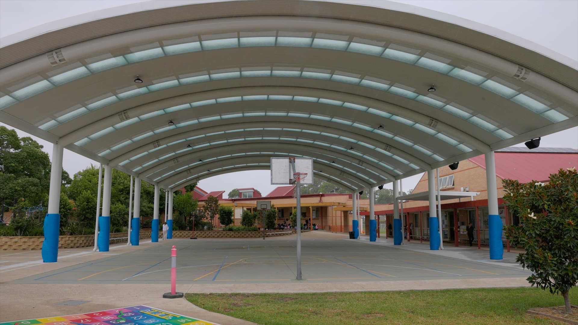Close up of a Cola roof and multipurpose sports court
