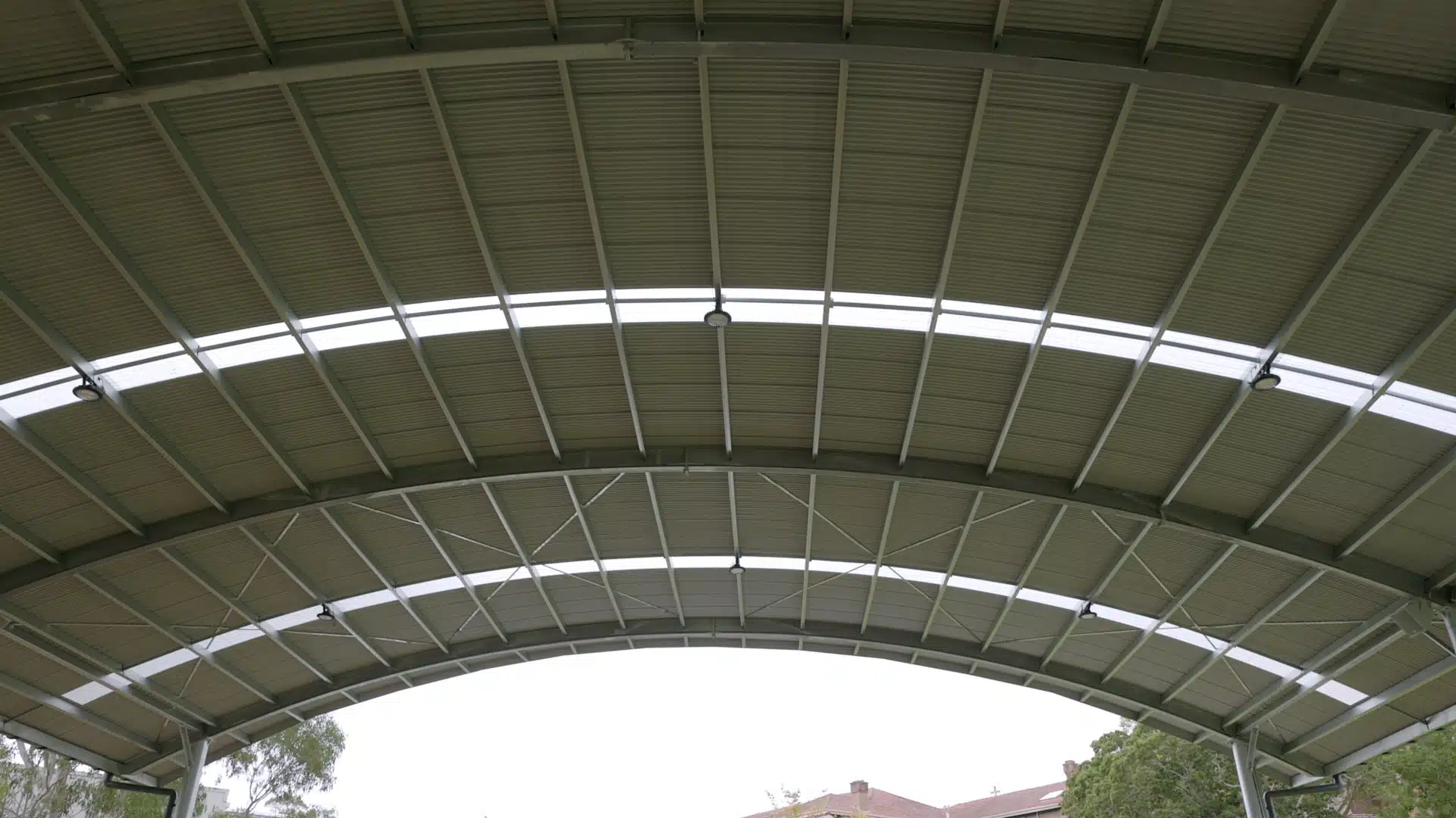 Close up of a Cola roof